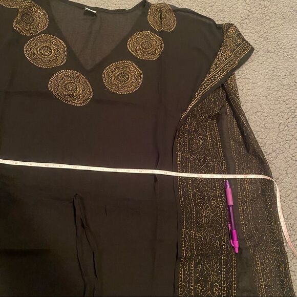 Swimsuit Coverup - Picture 12 of 13